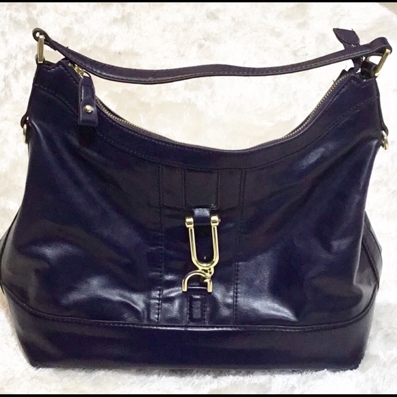 London Fog Handbags - London Fog Navy shoulder bag Gold detail